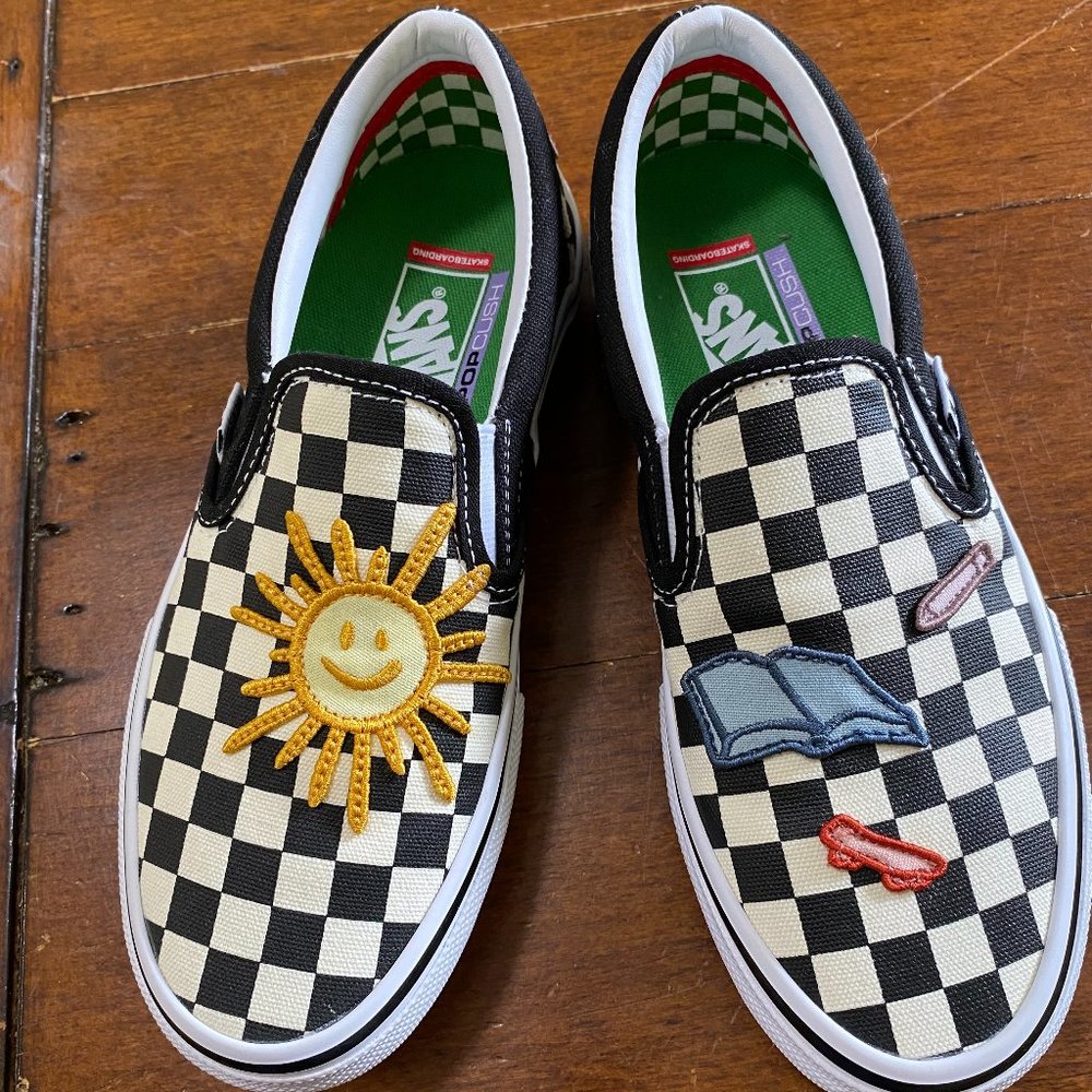 SOLD  VANS Slip on Skateboarding Shoes